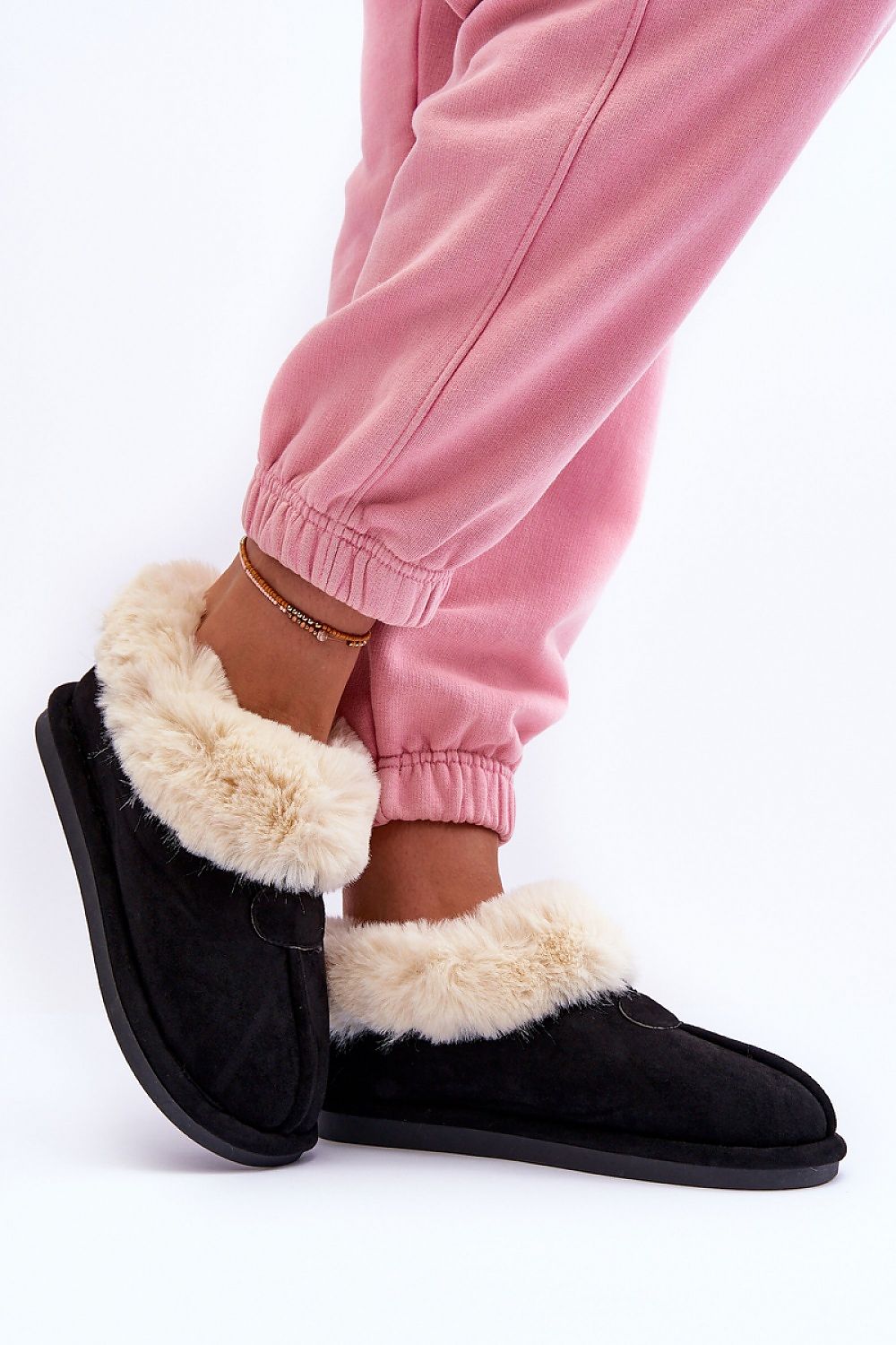  Slippers model 188687 Step in style 