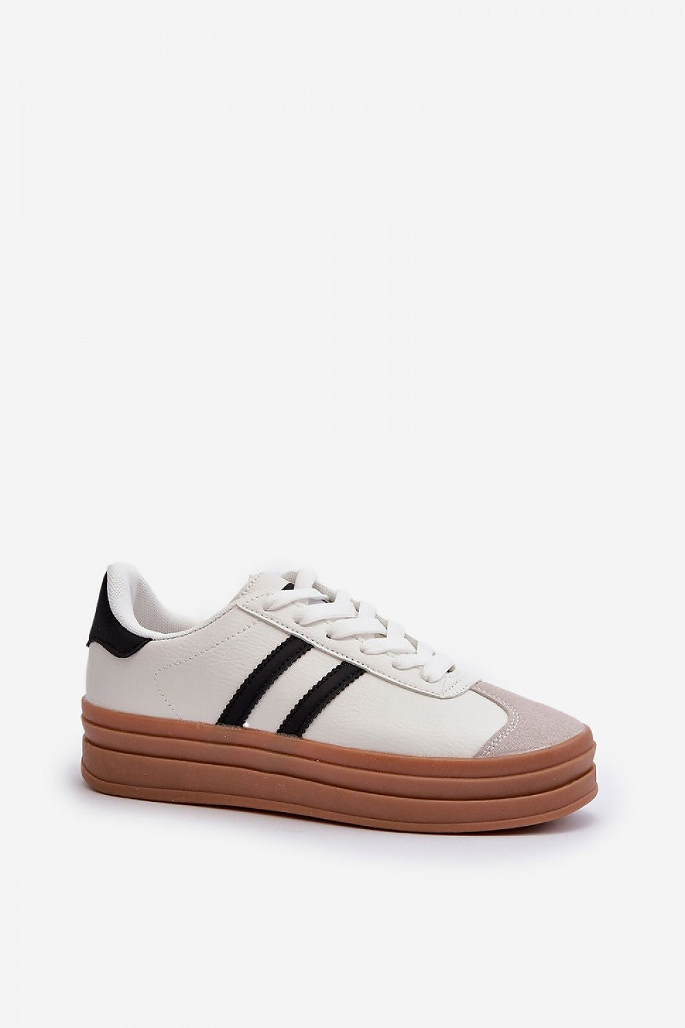  Sportliche Schuhe auf Plattform model 198511 Step in style 