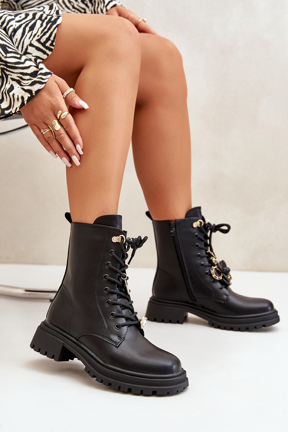  Boot model 199830 Step in style 