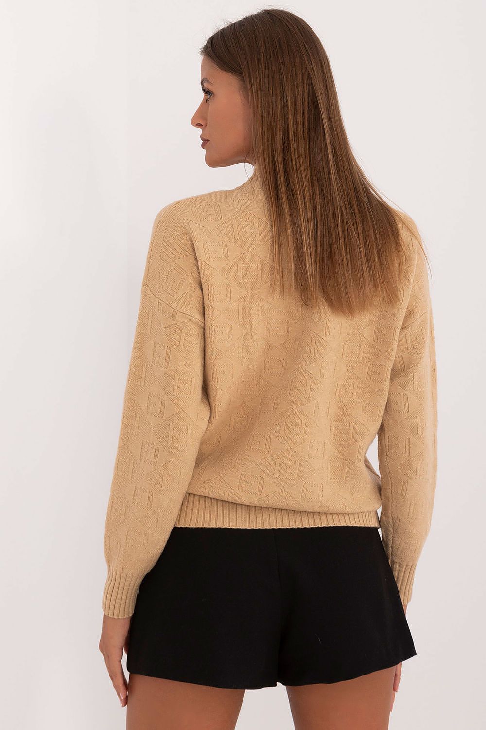  Jumper model 200328 AT 