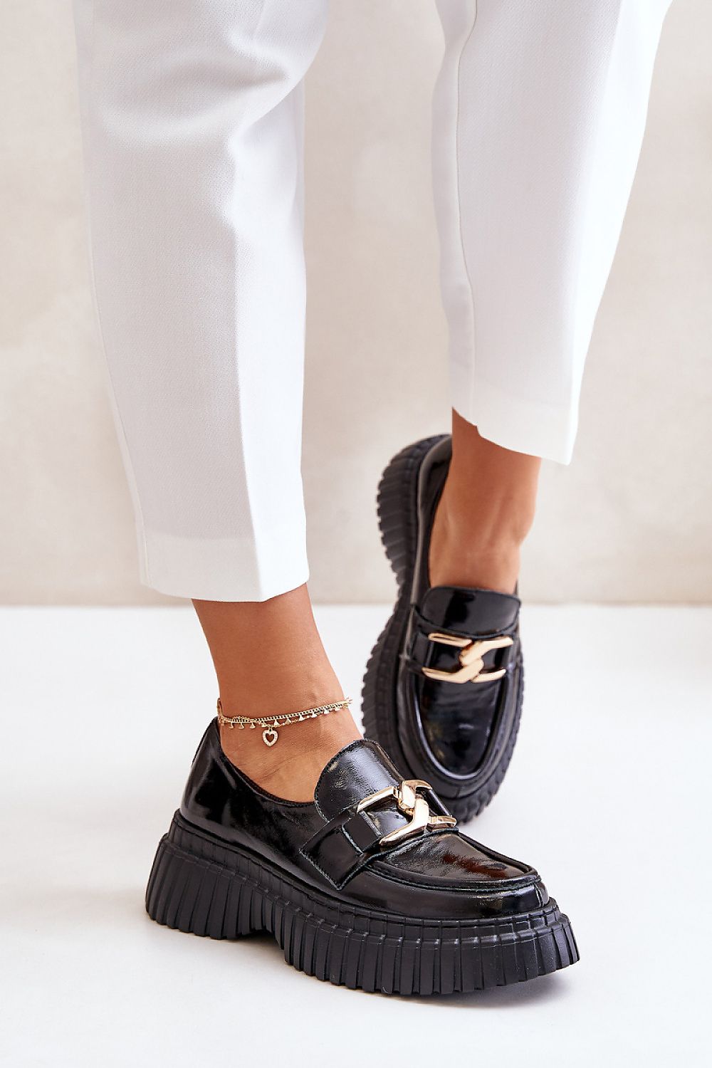  Platform shoes model 201139 Step in style 