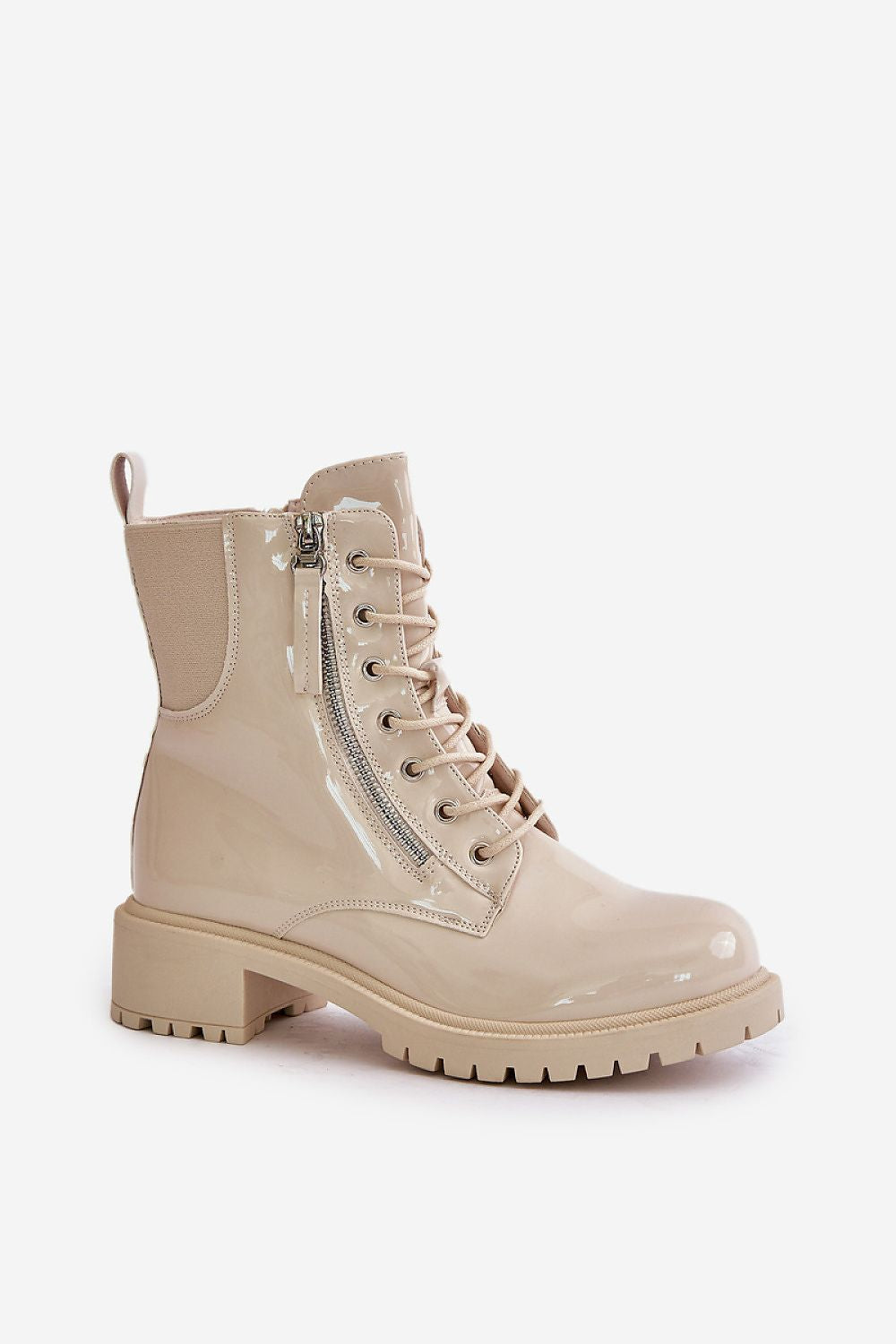  Boot model 201903 Step in style 