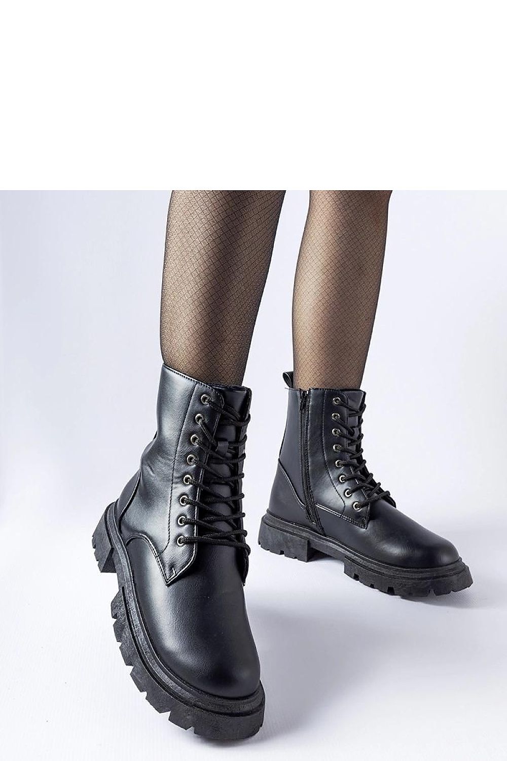  Trapper shoes model 205861 Solea 