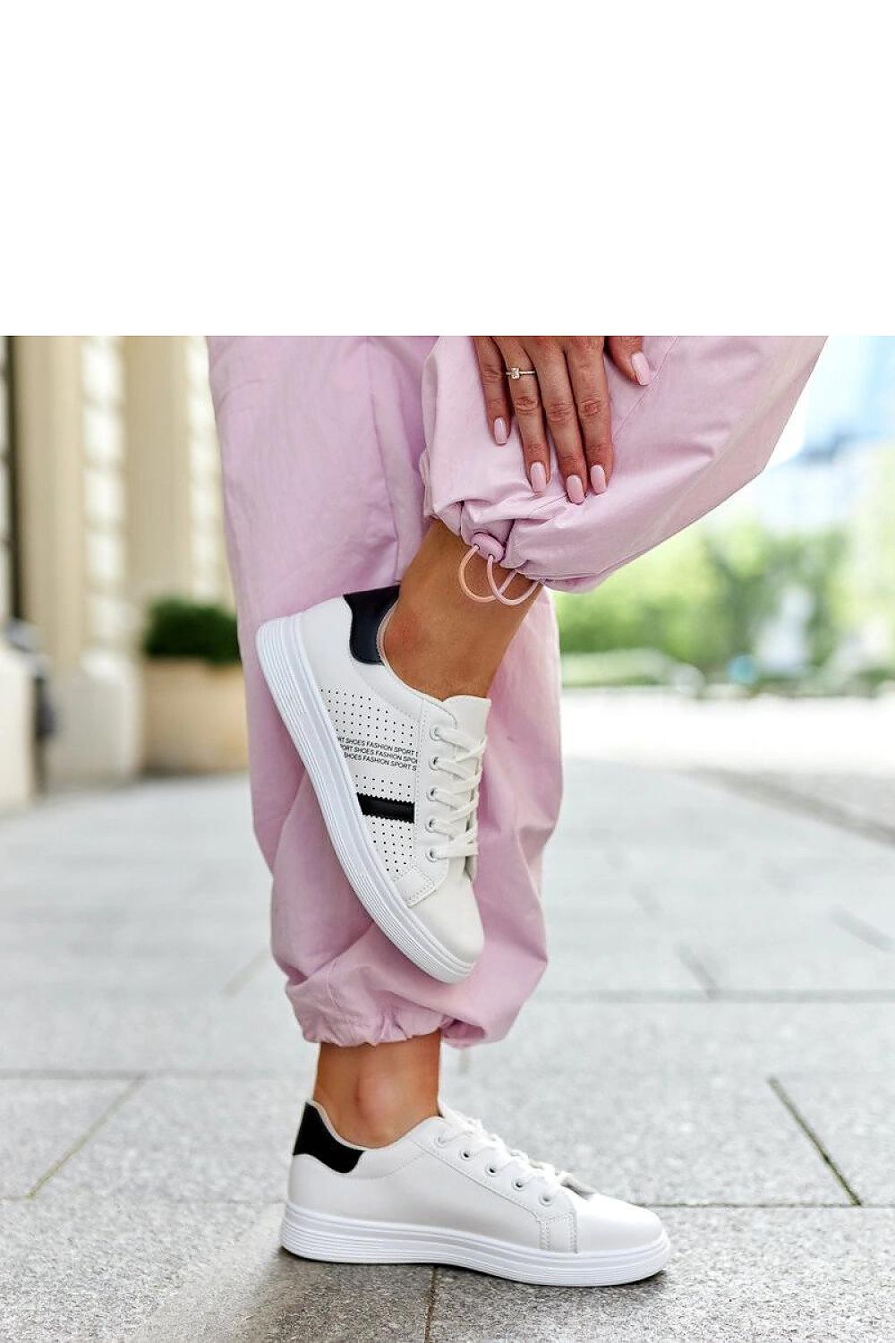  Sport Shoes model 207311 Solea 