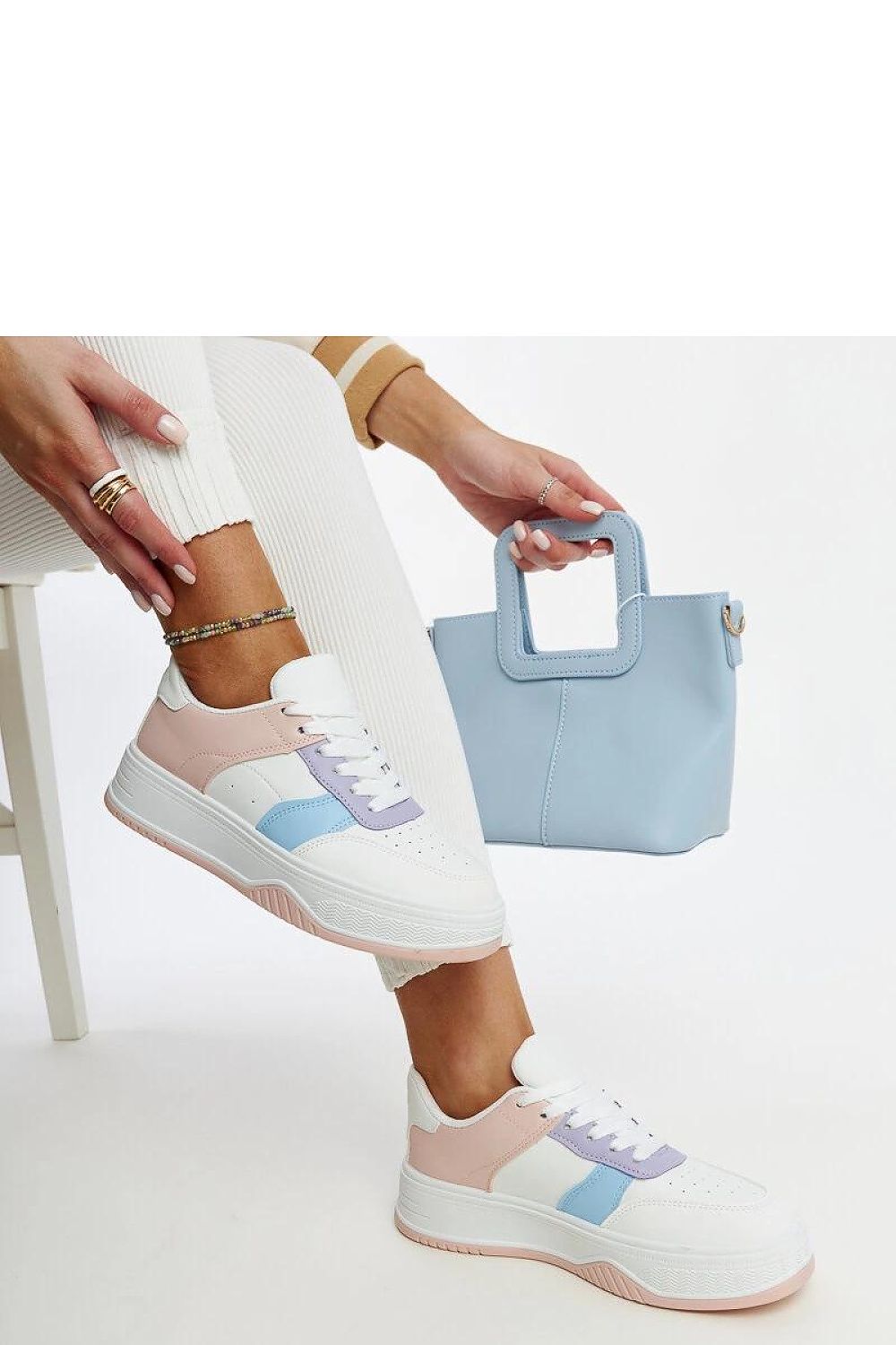  Sport Shoes model 207408 Solea 
