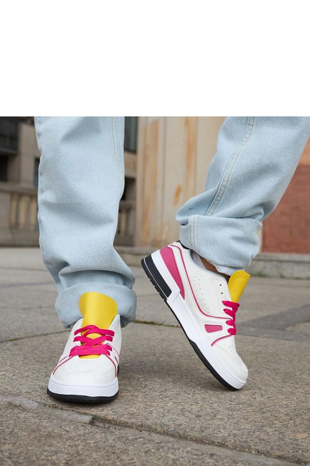  Sport Shoes model 207670 Solea 