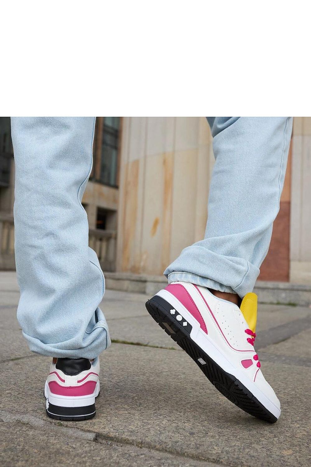  Sport Shoes model 207670 Solea 