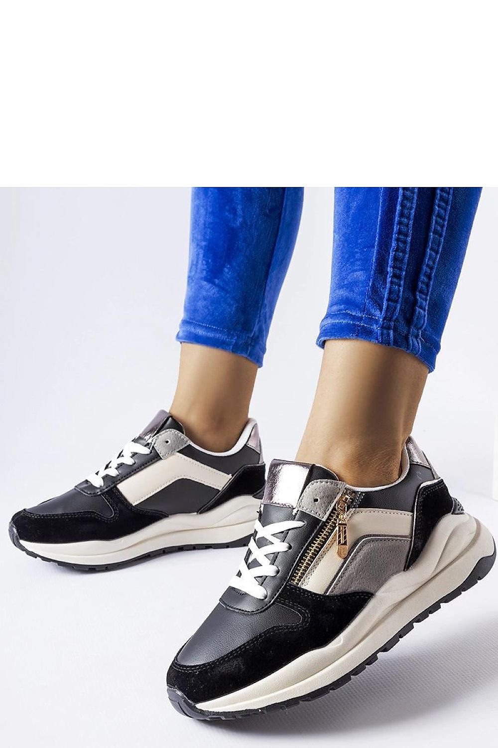  Sport Shoes model 207672 Solea 