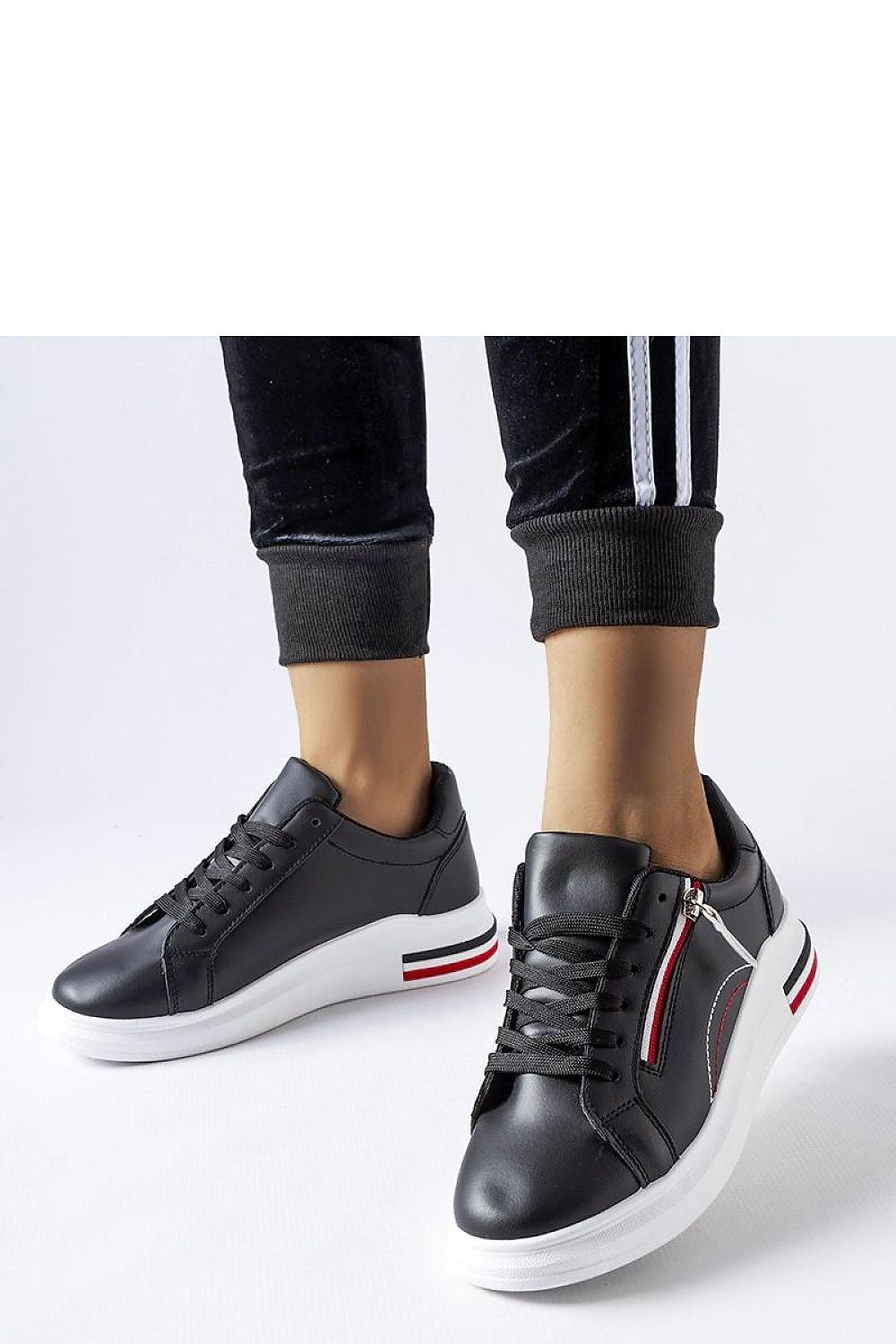  Sport Shoes model 207687 Solea 