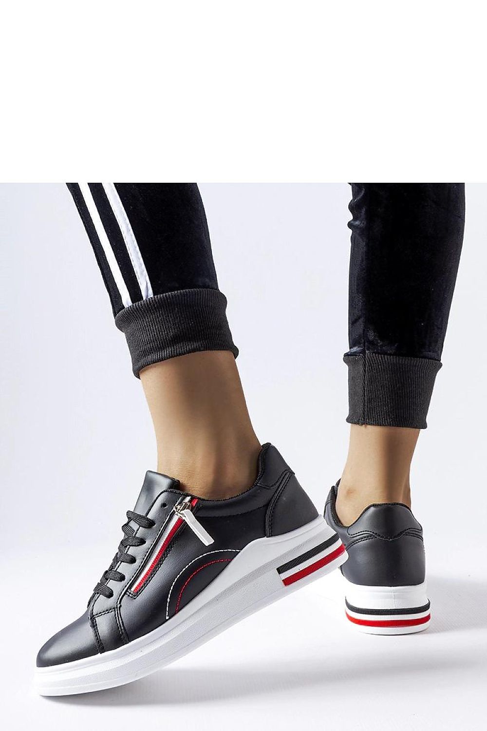  Sport Shoes model 207687 Solea 