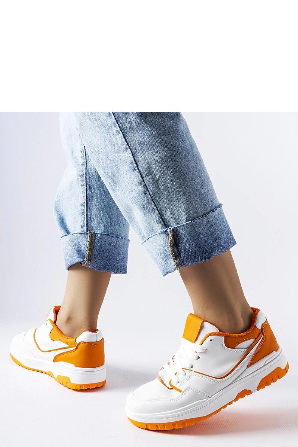  Sport Shoes model 207700 Solea 