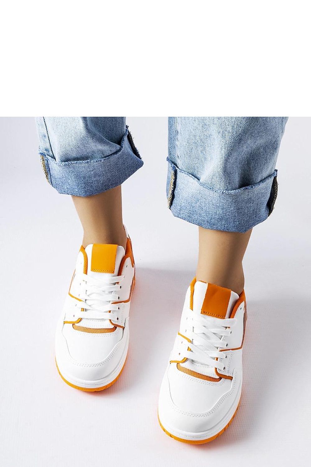  Sport Shoes model 207700 Solea 