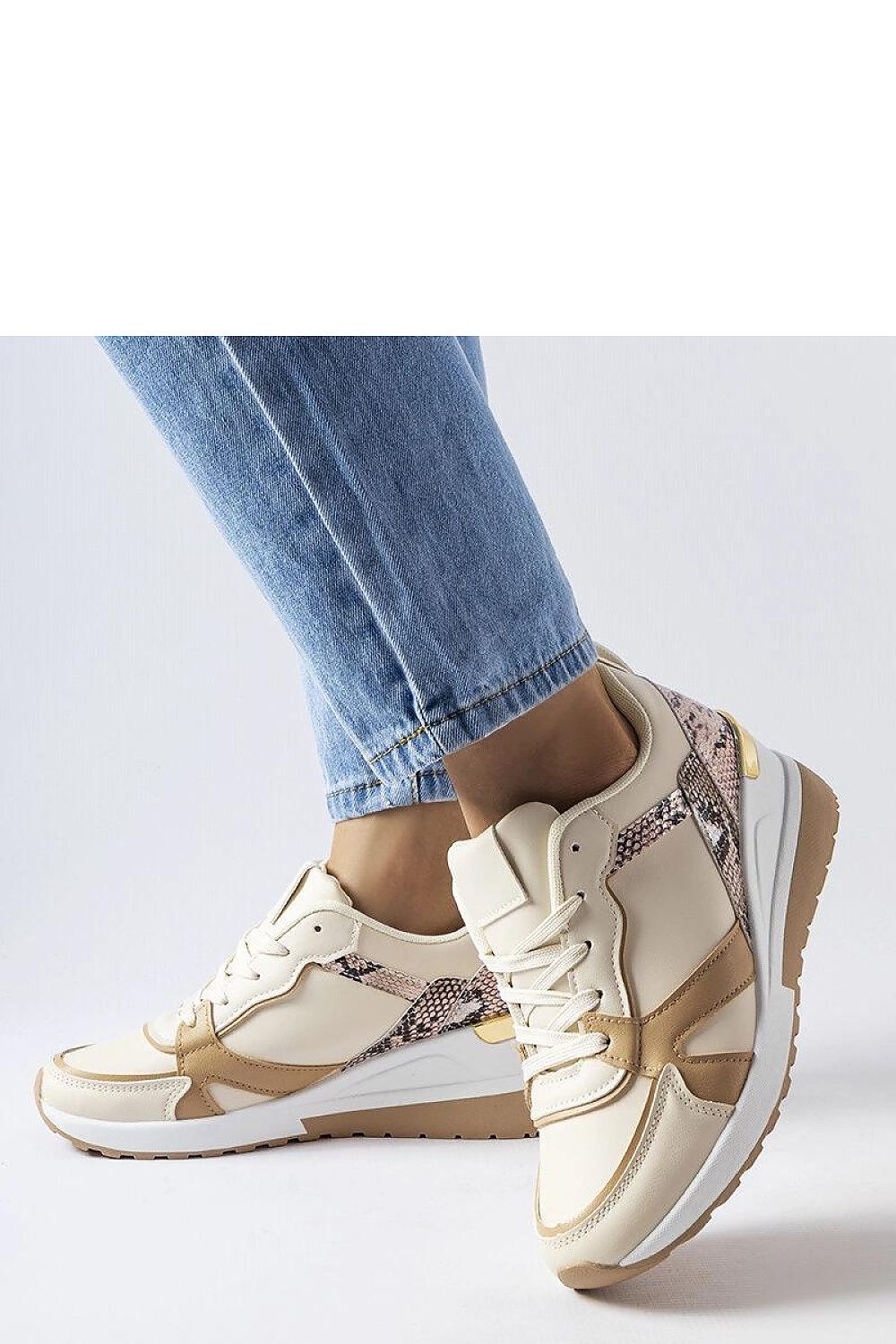  Sportliche Schuhe mit Keilabsatz model 207727 Solea 