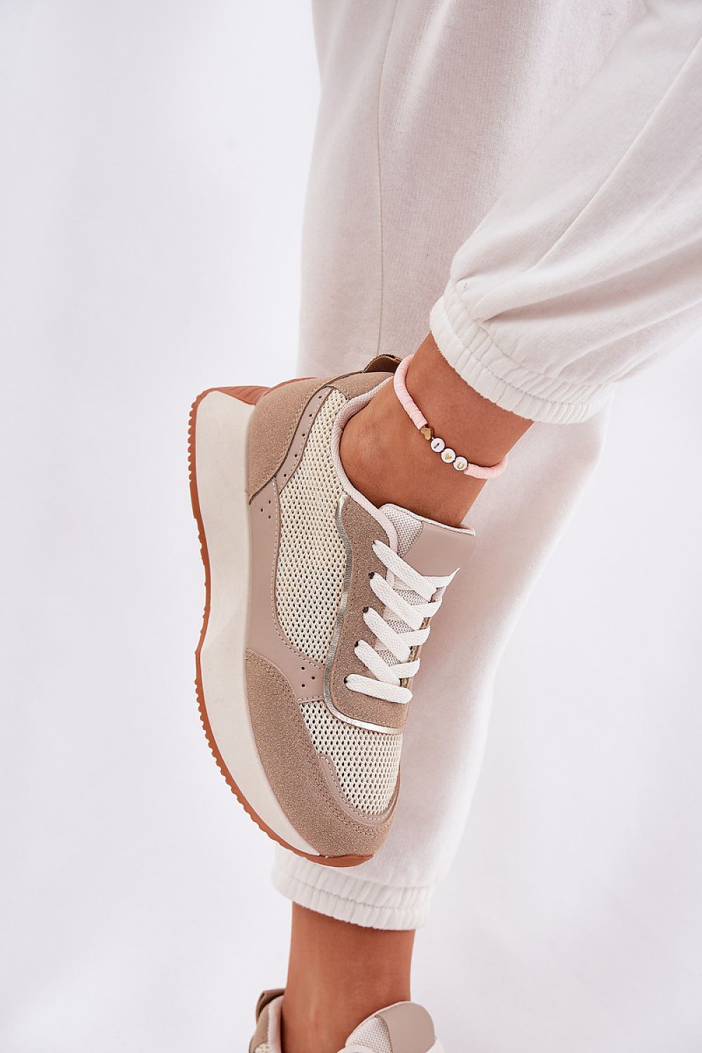  Sportliche Schuhe auf Plattform model 209463 Step in style 