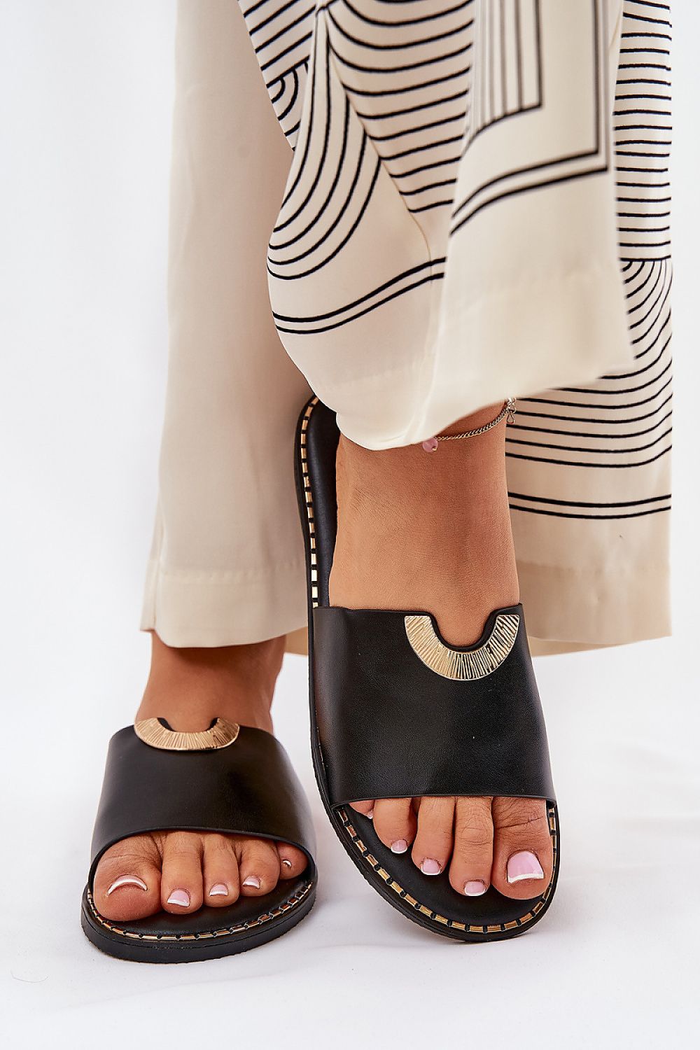  Pantoletten model 211707 Step in style 