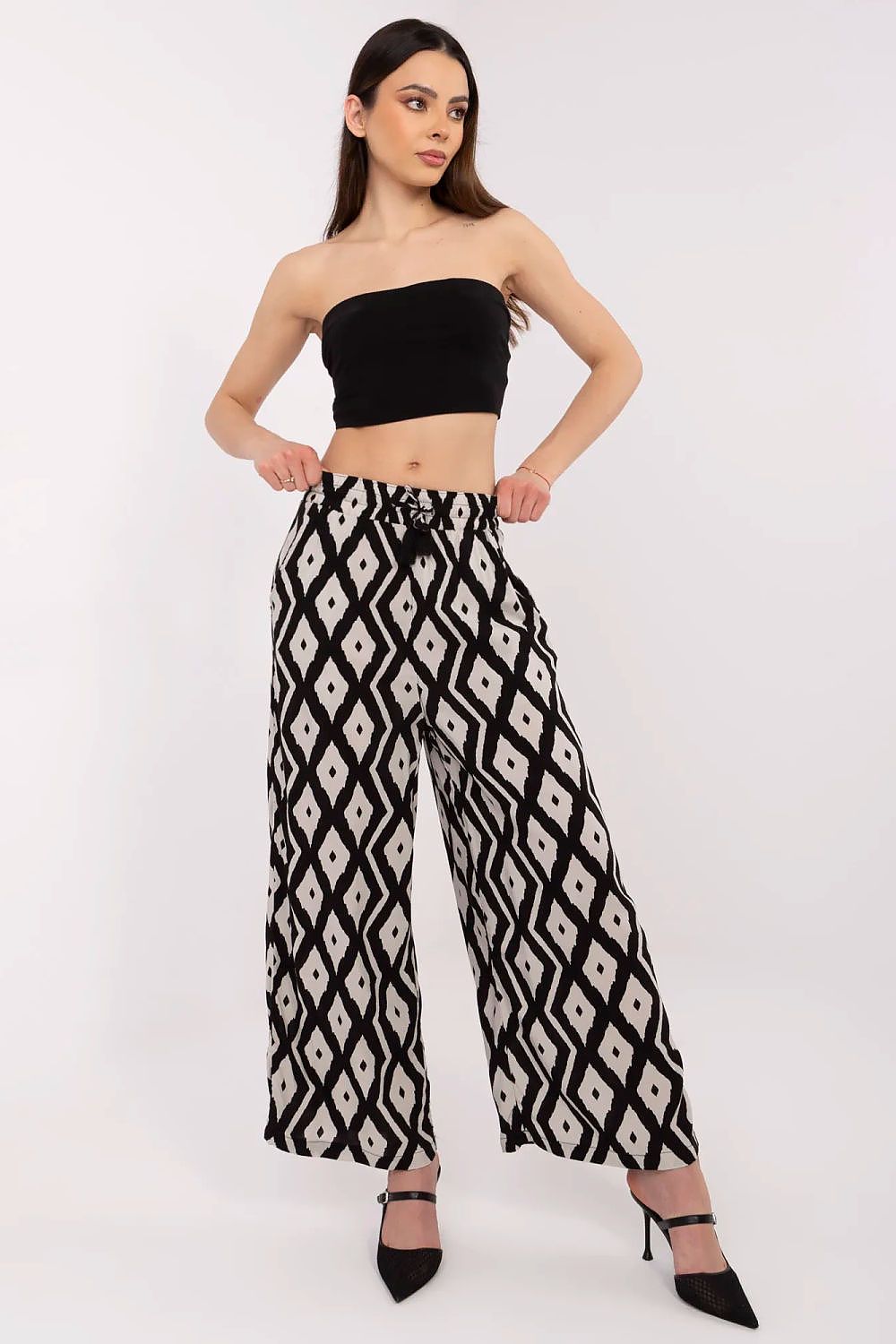  Women trousers model 212664 Sublevel 