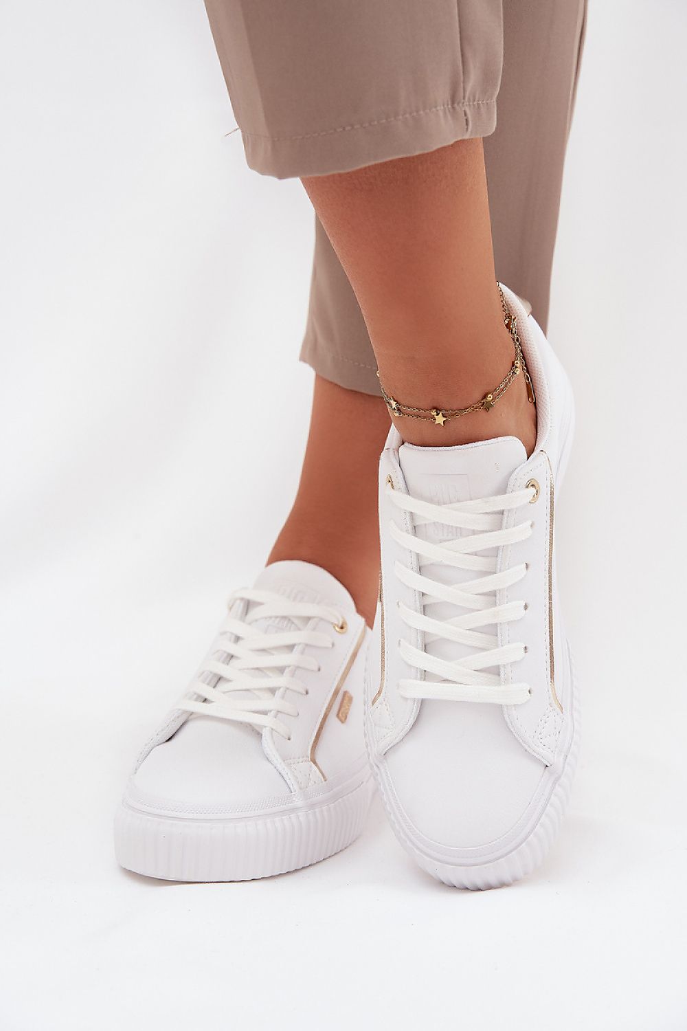  Sportliche Schuhe auf Plattform model 216474 Step in style 