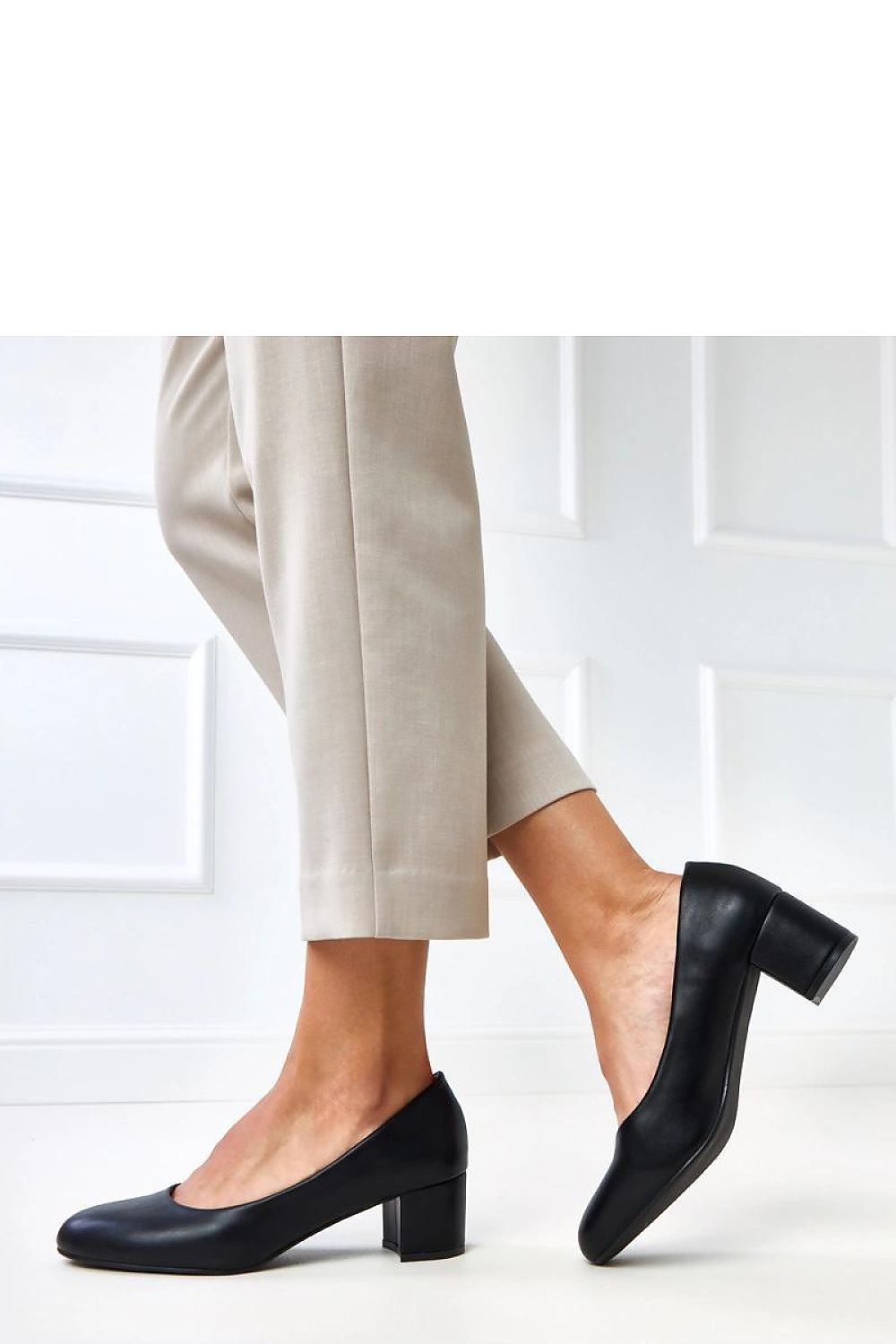  Block heel pumps model 218370 Solea 
