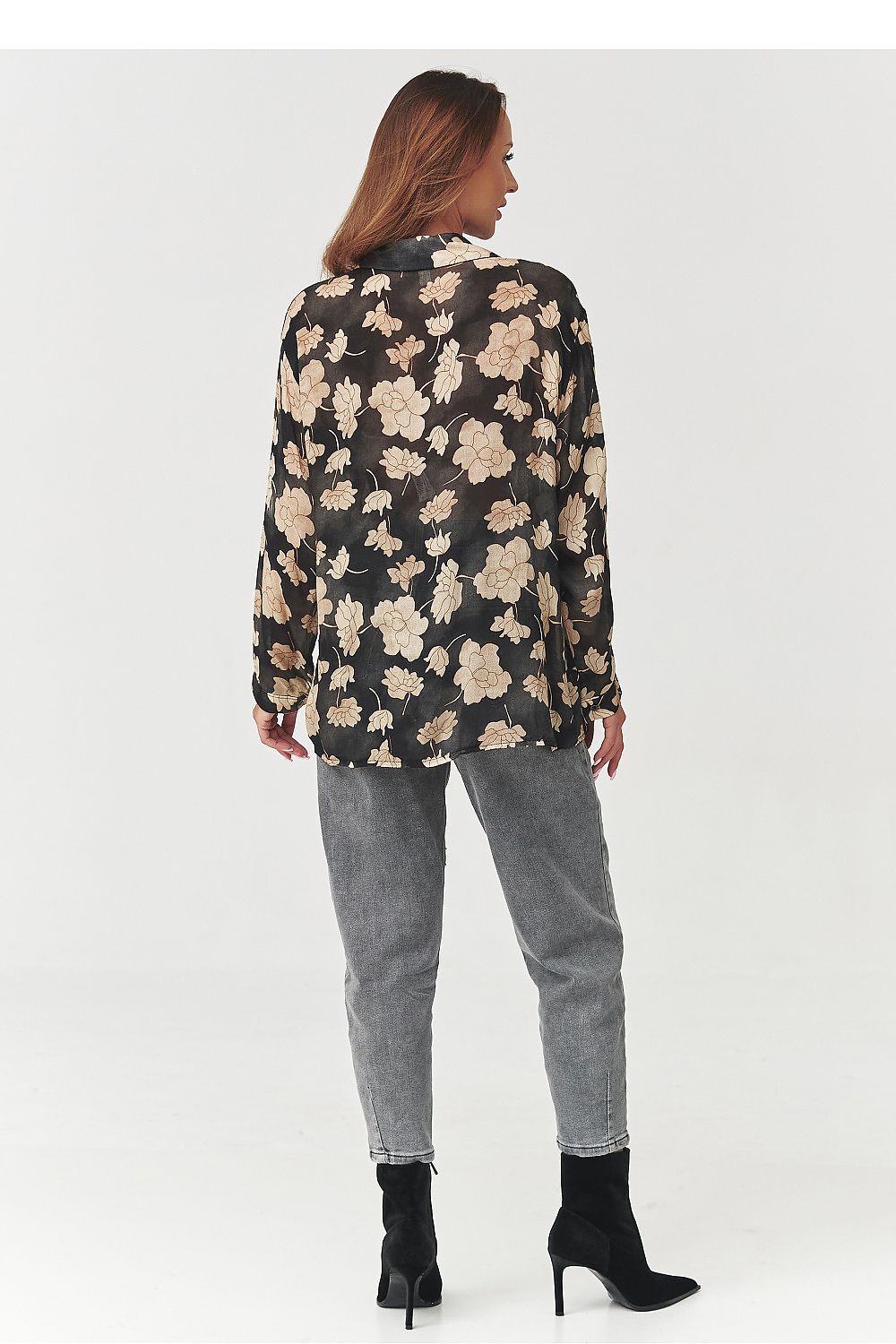  Long sleeve shirt model 219729 Makadamia 