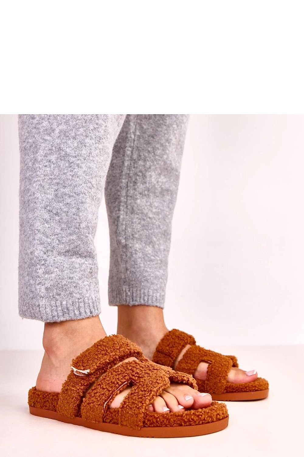  Pantoffeln model 223139 Solea 