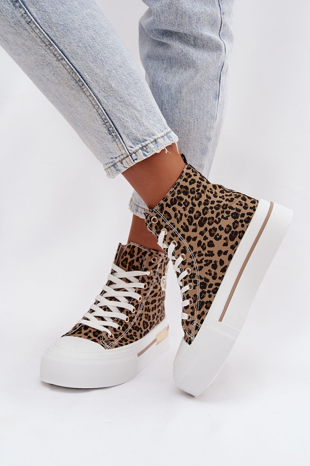  Sneakers model 223603 Step in style 