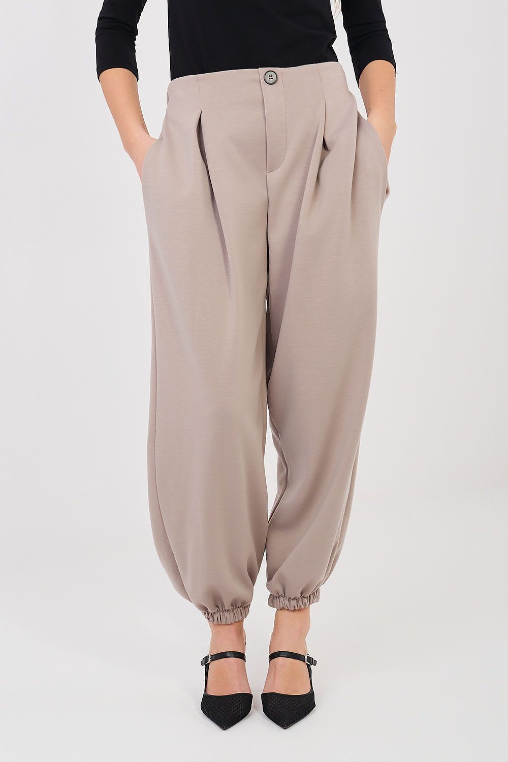  Sportanzug Hosen model 224833 Italy Moda 