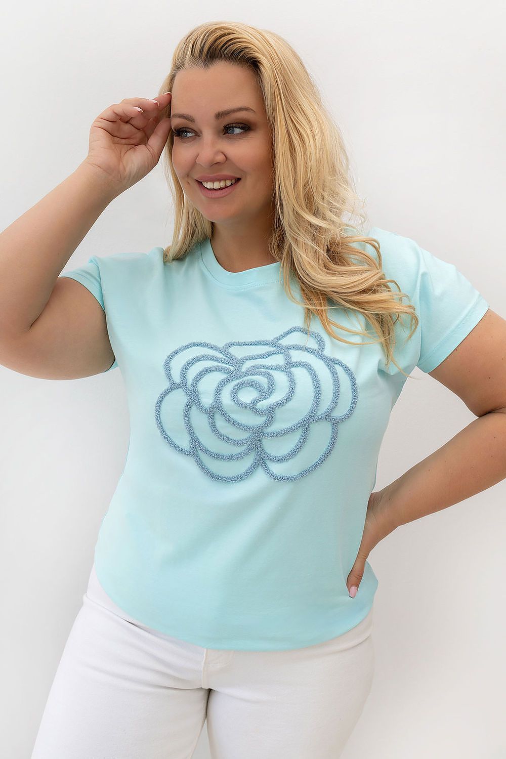  Plus-Size T-shirt model 230448 Relevance 