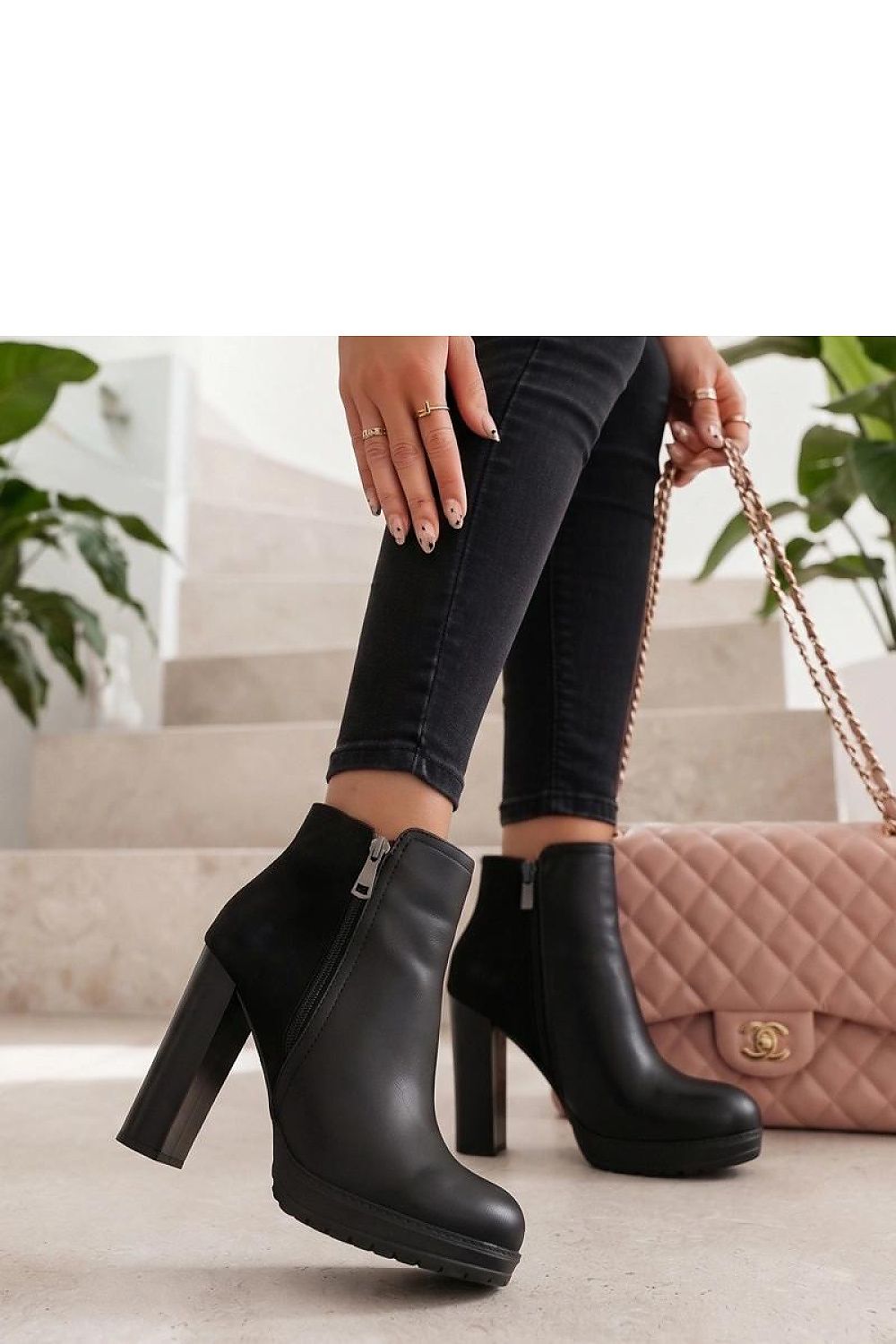  Stiefeletten mit Absatz model 231290 Solea 
