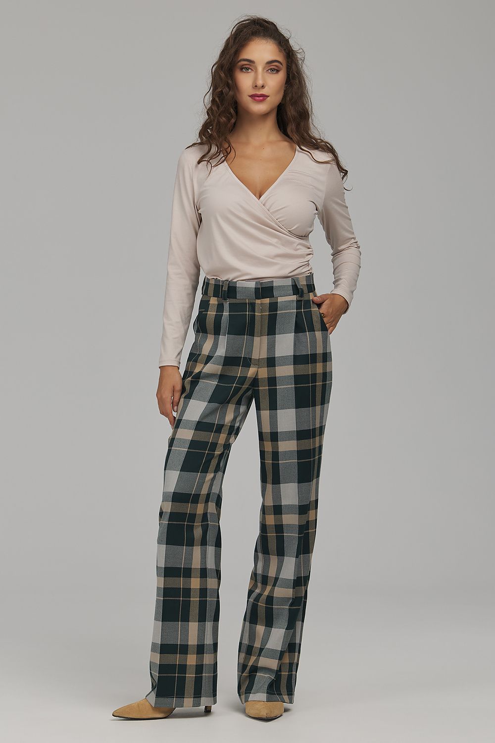  Damen Hose model 231342 Nife 