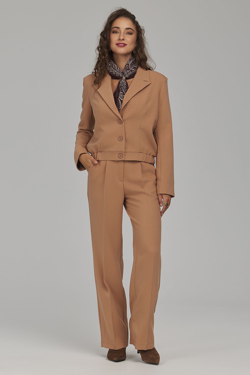  Damen Hose model 231344 Nife 