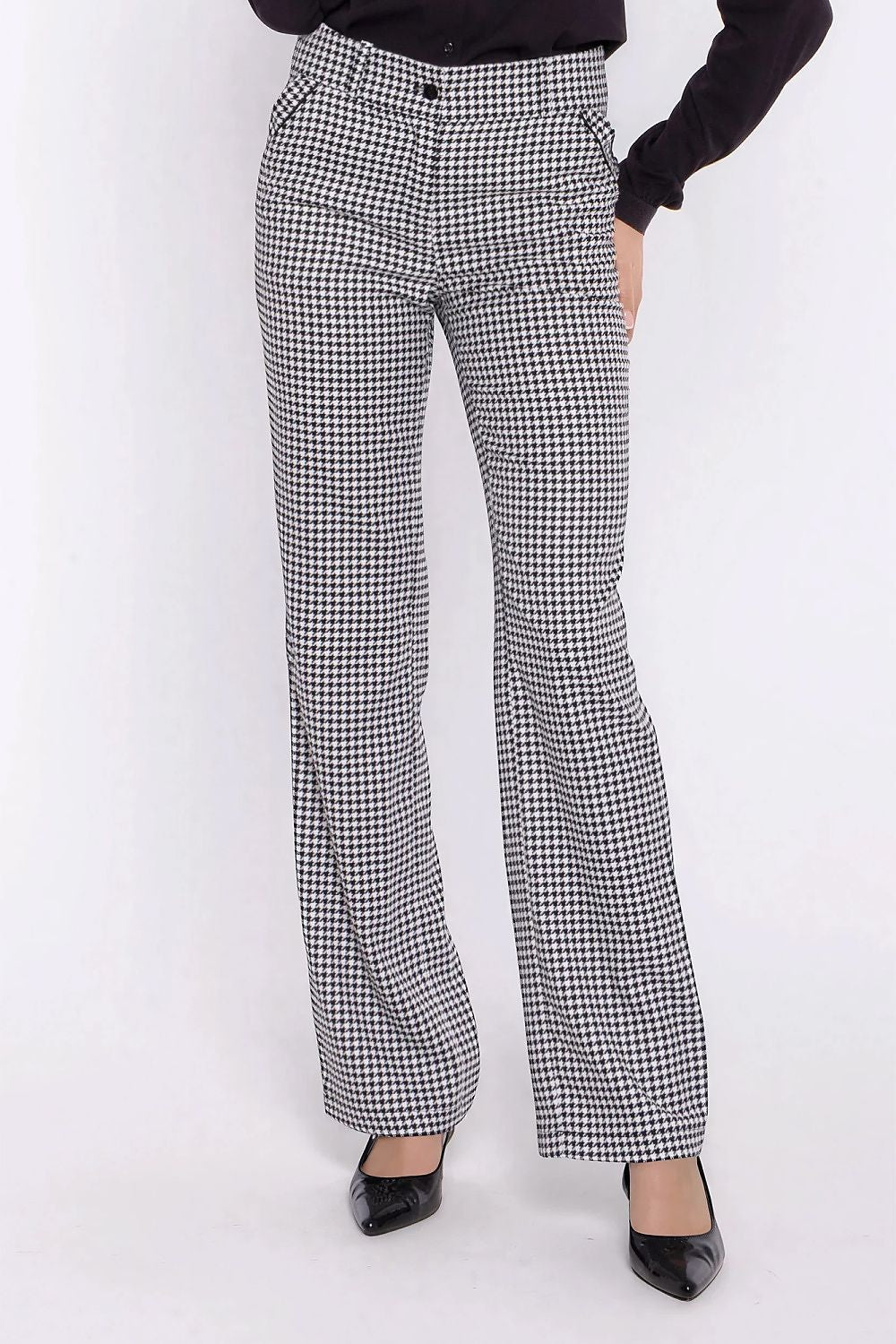  Damen Hose model 231674 Nife 