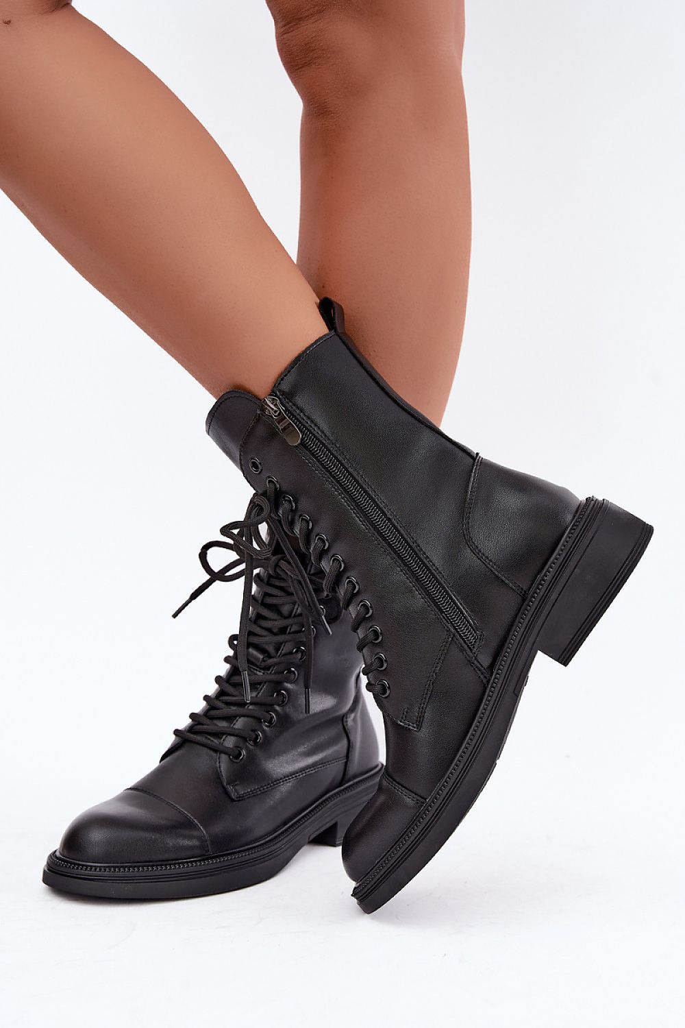  Boot model 232073 Step in style 