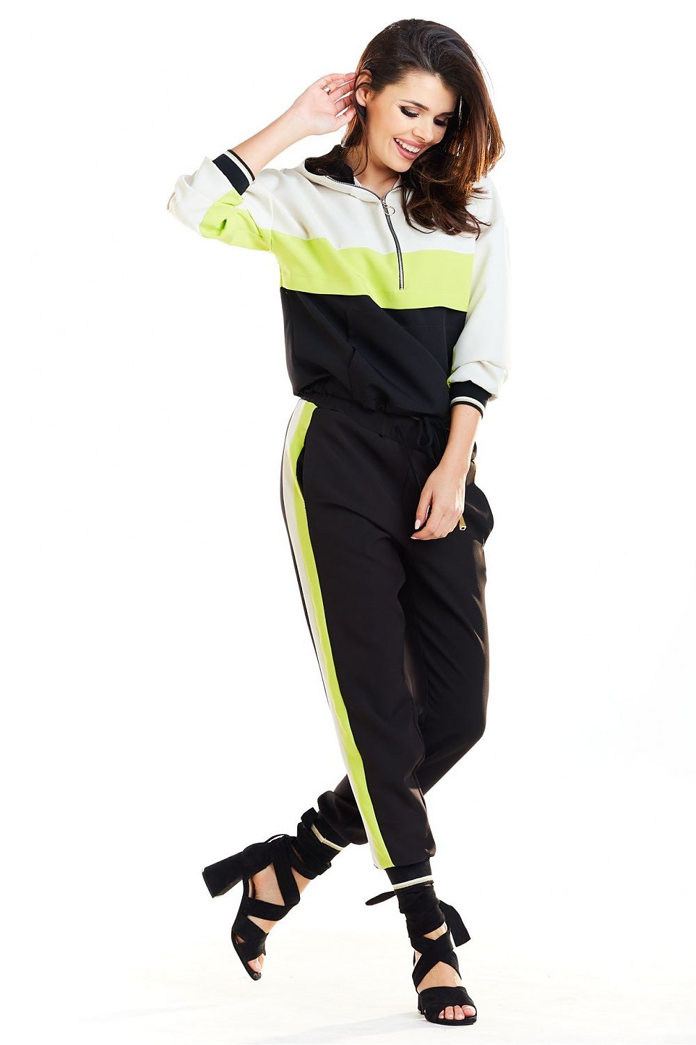  Sweater model 139994 awama 