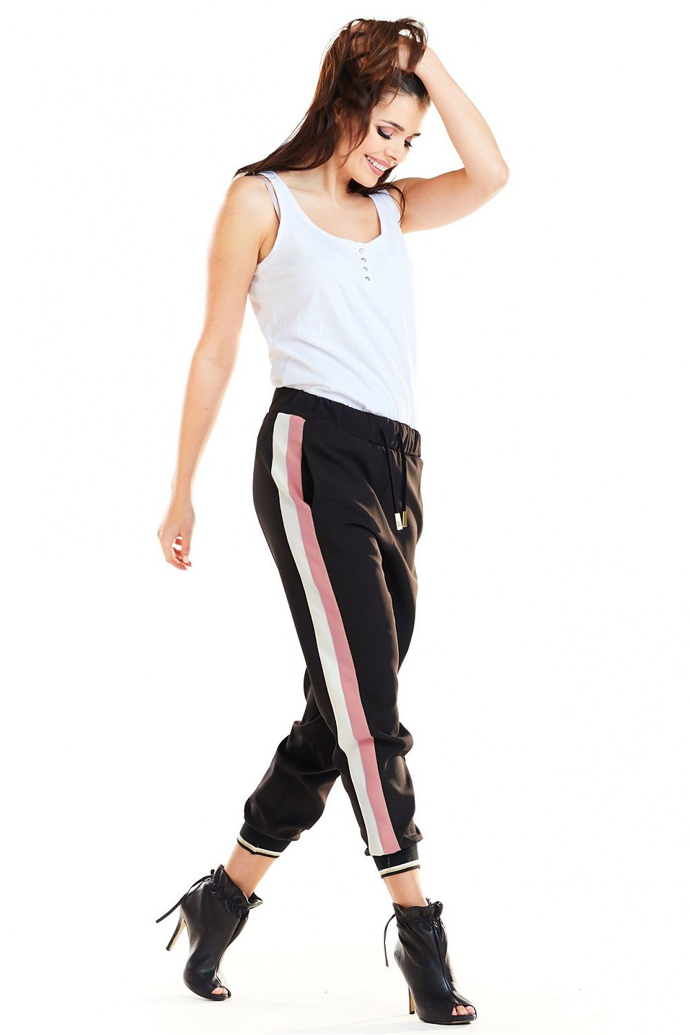  Sportanzug Hosen model 139995 awama 