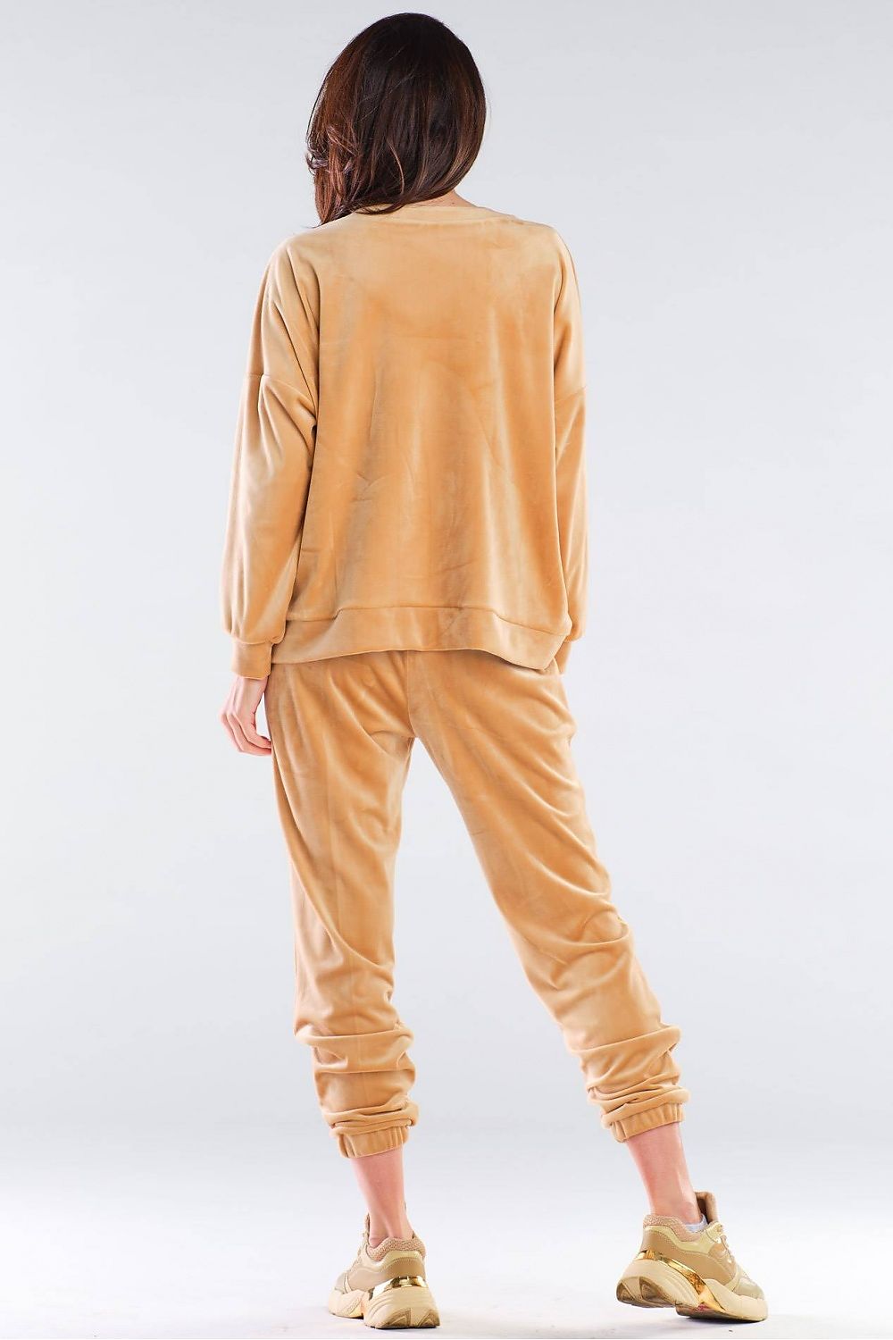  Sportanzug Hosen model 155472 awama 