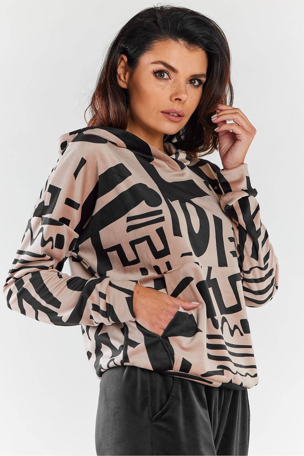  Sweater model 176845 awama 